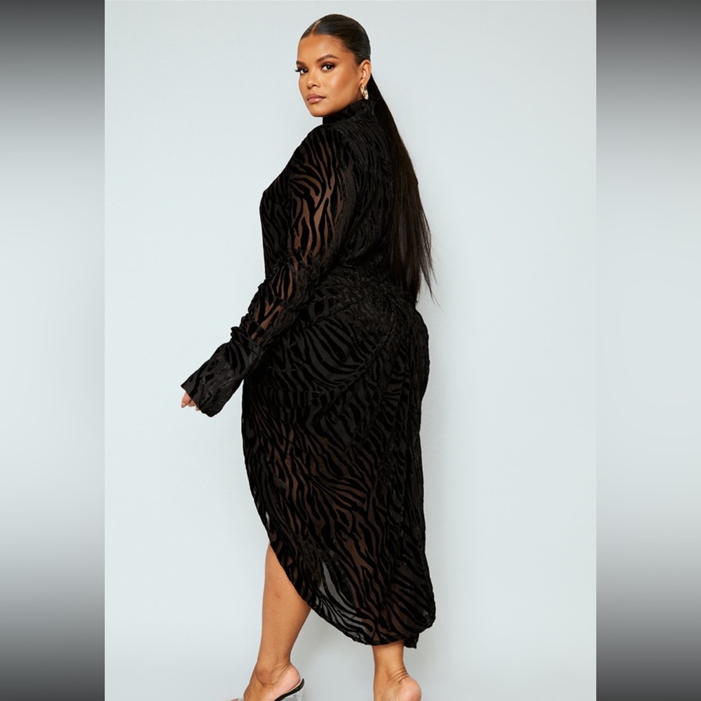 Black Zebra Devore High Neck Draped Midi Dress NWT never worn - Picture 5 of 5